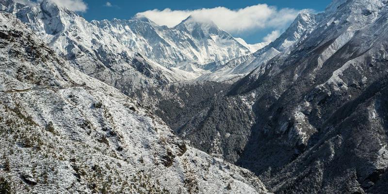 长沙学车攻略:避开C1/C2驾校高峰期,掌握这4招更快拿证!